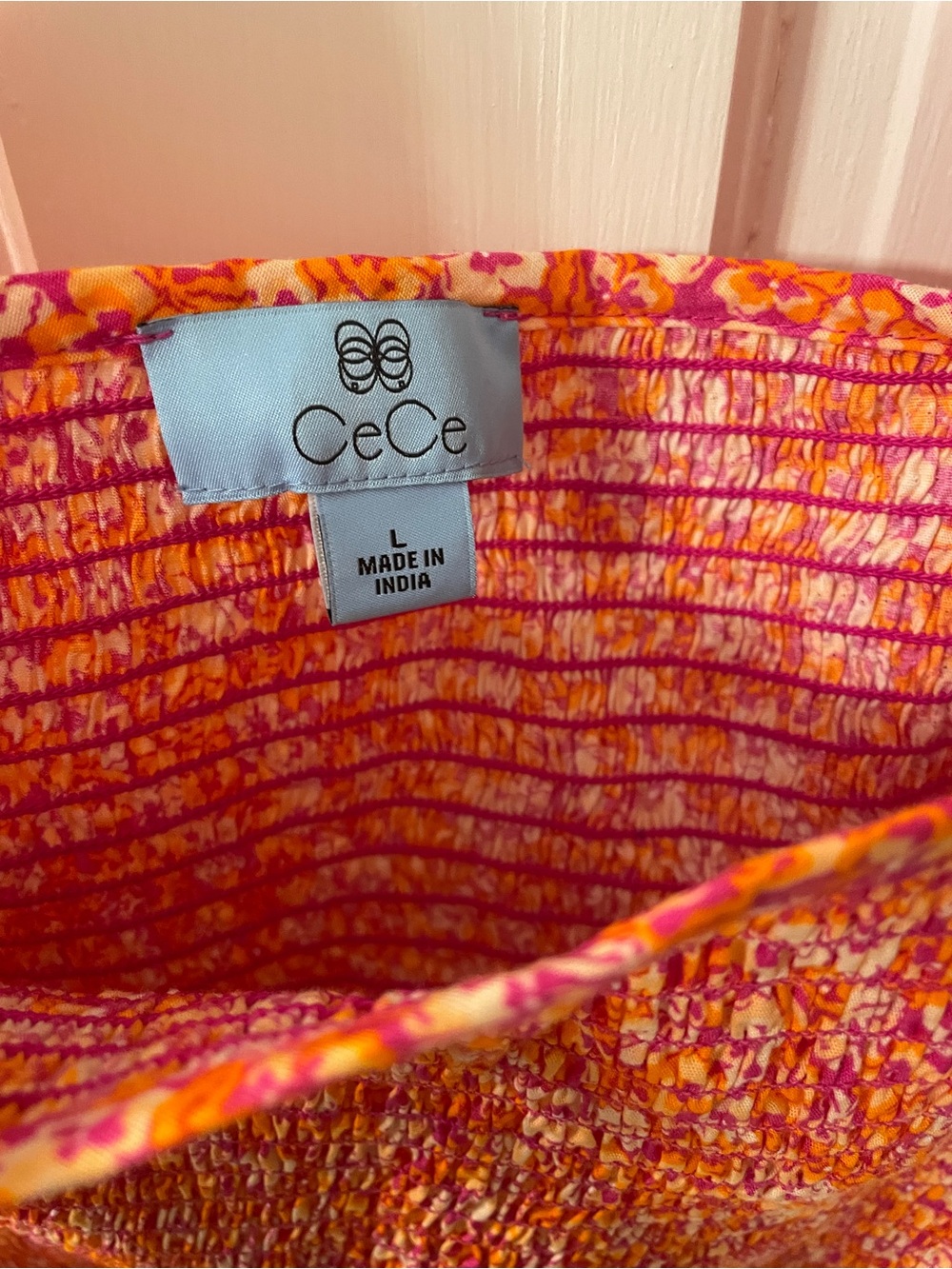 NWOT CeCe Smocked Floral Peplum Top - Picture 4 of 5